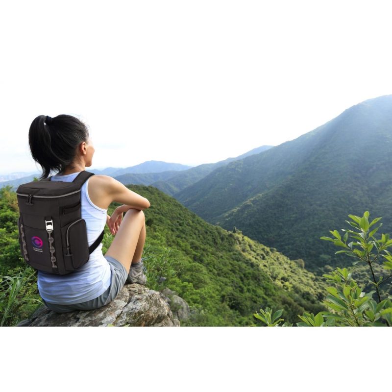 Urban-Peak-Waterproof-Mombo-BackpackCooler-CB185D Urban Peak Waterproof Mombo Backpack/Cooler